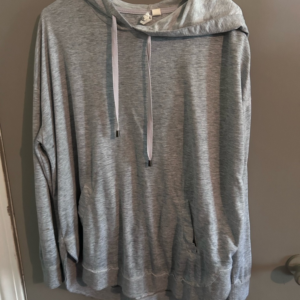 Women’s  Lightweight Hooded Pullover Sweatshirt - Gray